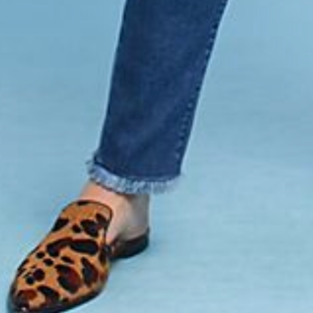 Pilcro for Anthropologie Mid Rise Distressed Ankle Jeans - Picture 3 of 6